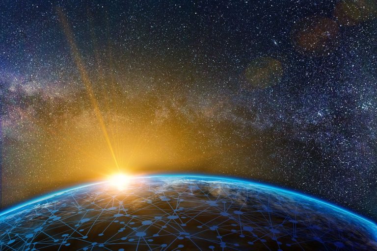 La Tierra desde el espacio con nodos para ilustrar la IA y la conectividad por satélite